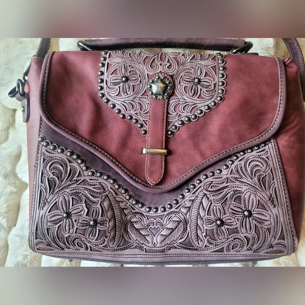 Montana West Beautifully Embossed Burgundy/Red‎ Wine Western Handbag - Picture 2 of 15